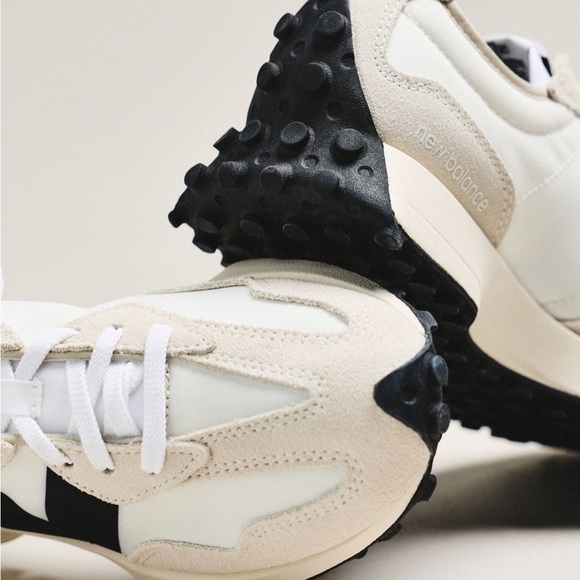 New Balance White Black Cream Low-Top Sneakers - Picture 3 of 8